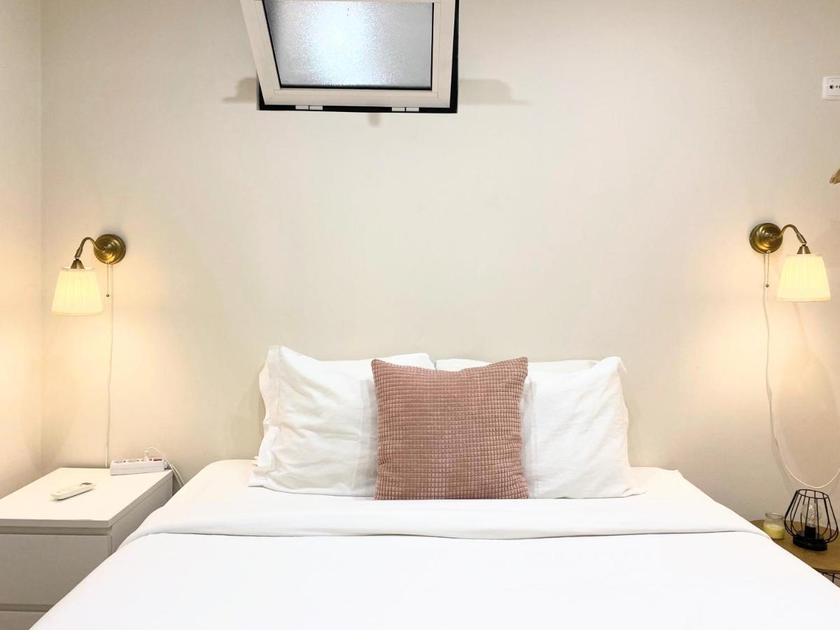 Apartment In The Center Next To The Parliament Lissabon Exterior foto